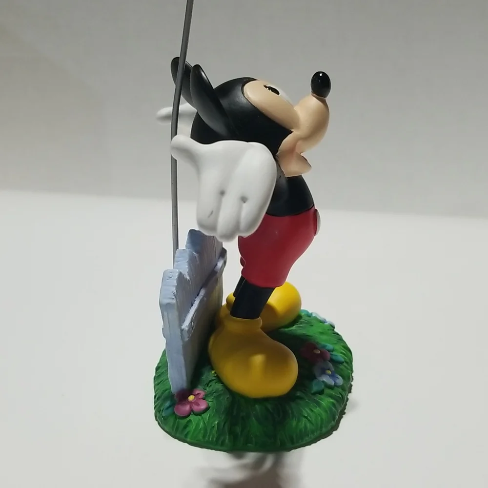 Disney Store Mickey Mouse Photo Note Sign Holder Picture Card Souvenir Figure